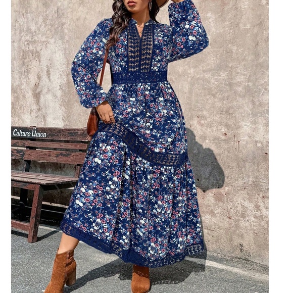 Plus Floral Print V neck Lace Insert Long Sleeve Maxi Dress - Picture 8 of 13